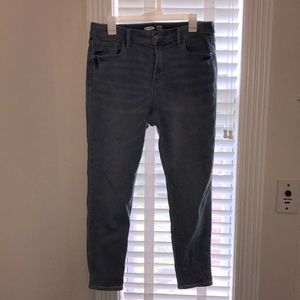 Old Navy Rockstar Super Skinny Jean